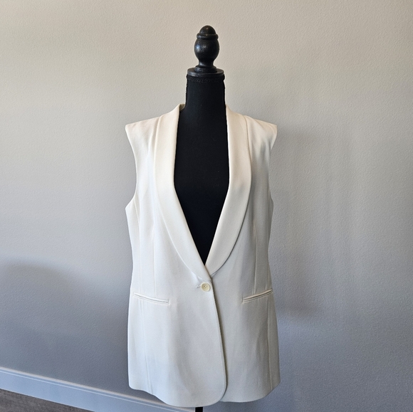 NWT BCBG MaxAria | Womens White Sleeveless Blazer | Womens Large - Picture 2 of 7